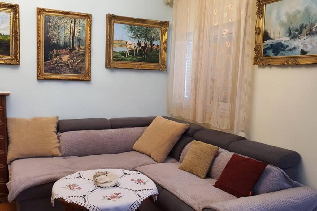 Apartment Diva Deluxe Podstrana Luaran gambar