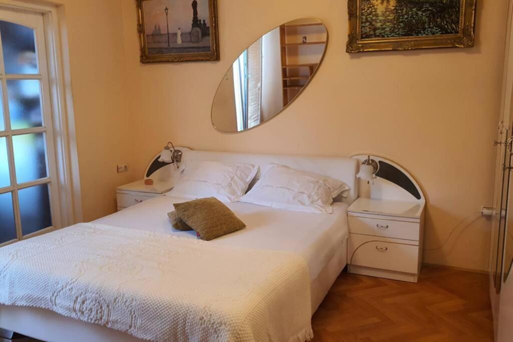 Apartment Diva Deluxe Podstrana Luaran gambar