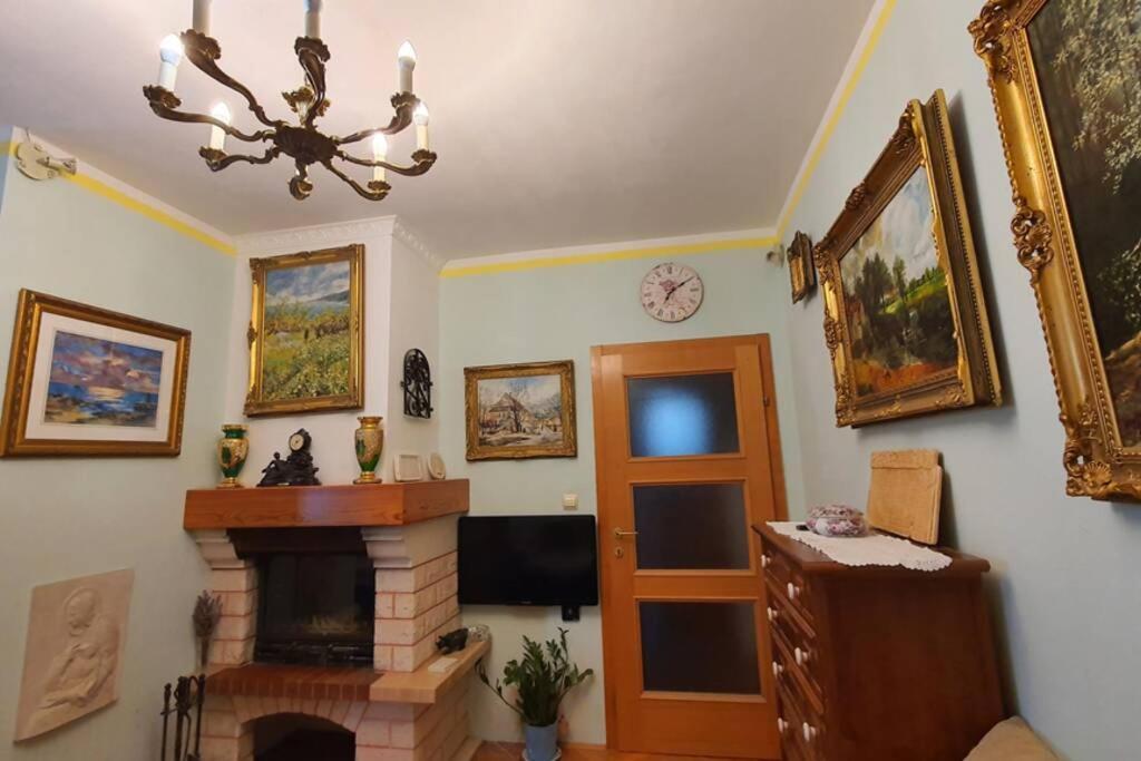 Apartment Diva Deluxe Podstrana Luaran gambar